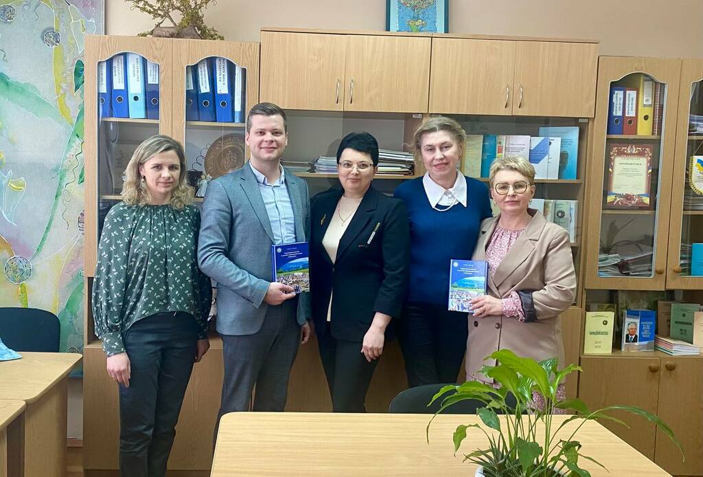 IMAGE 2024-04-07 22:17:46