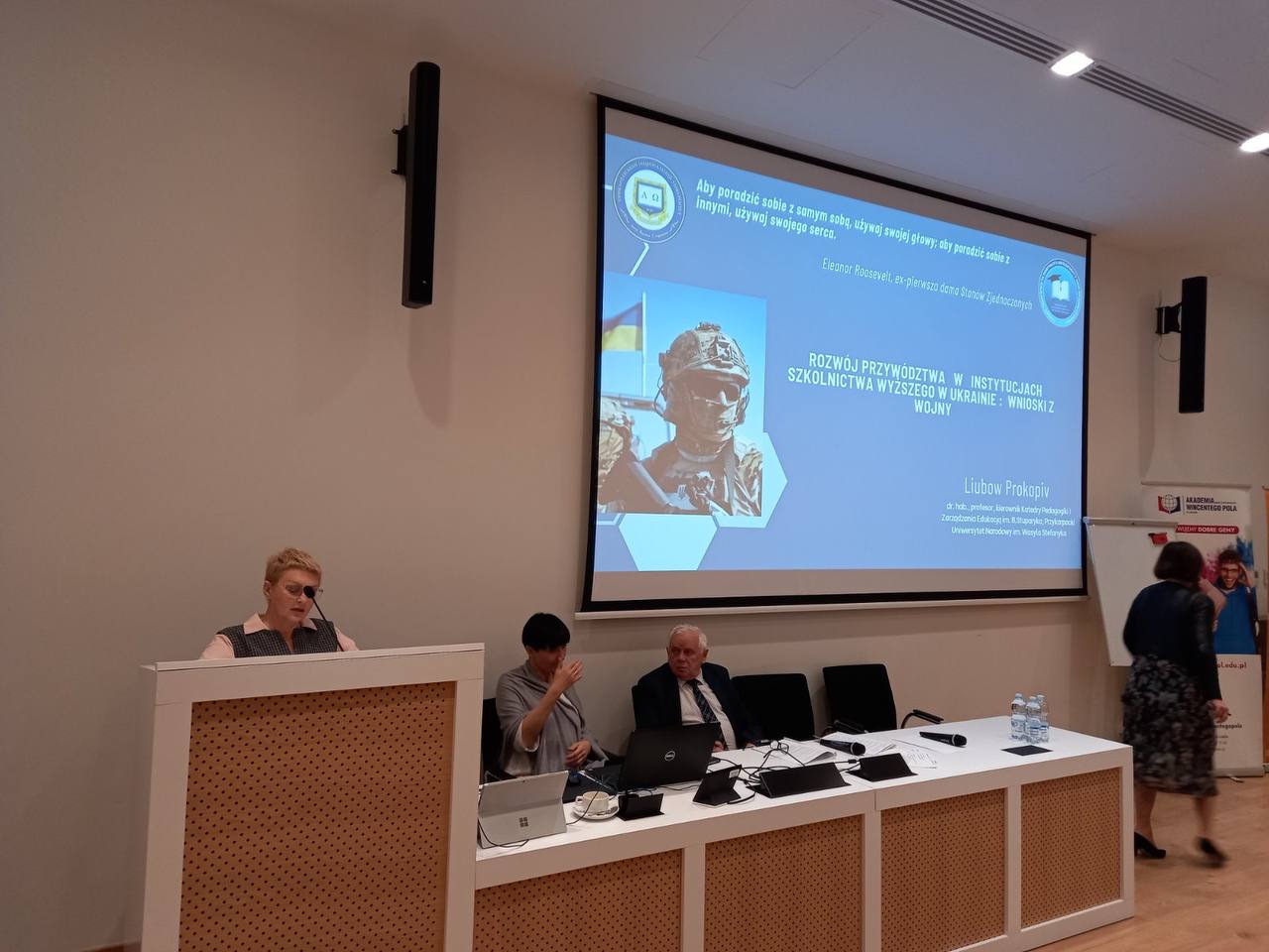 photo_2024-10-16_08-18-43