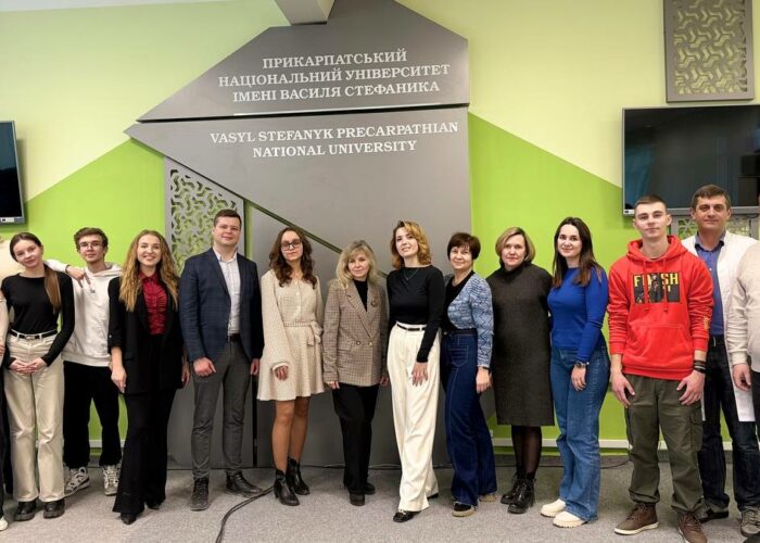 0-02-05-0d8c1287bbbd49329685ba7117249d2184417569440097610a31705d54c99e1e_a79772558fd07e82