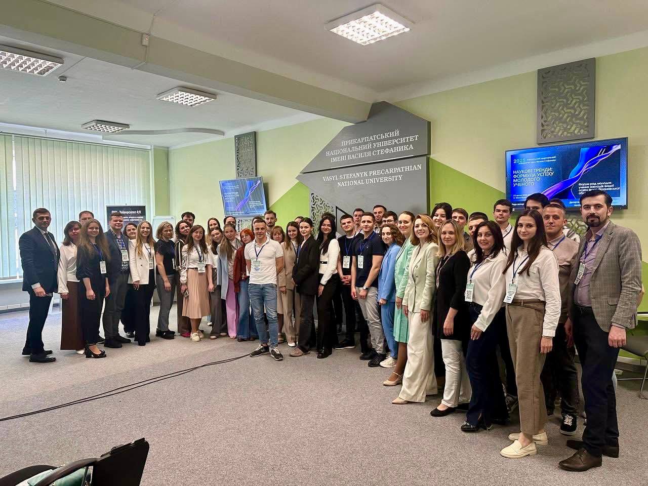 IMAGE 2025-04-24 04:01:45