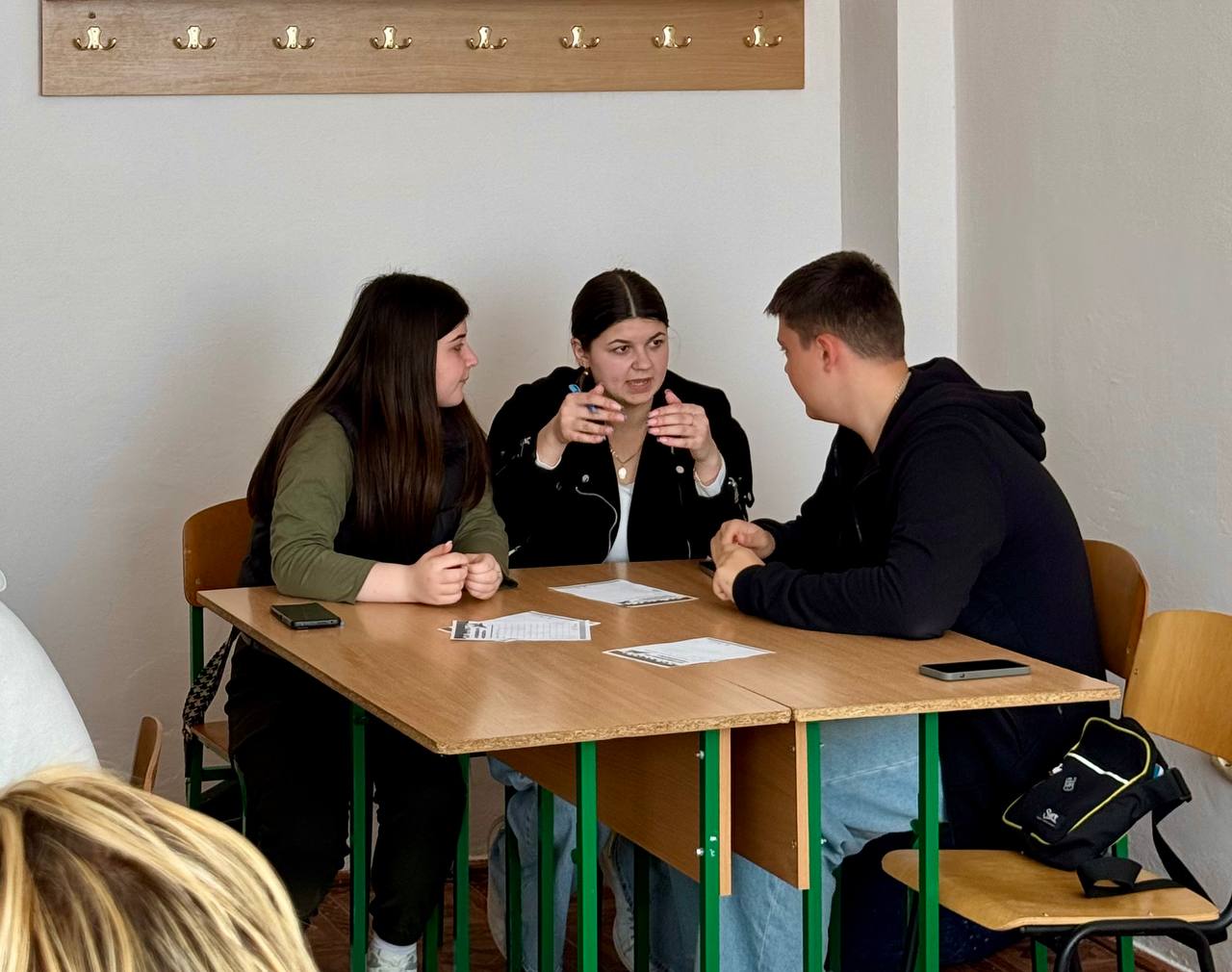 IMAGE 2025-05-01 02:27:24