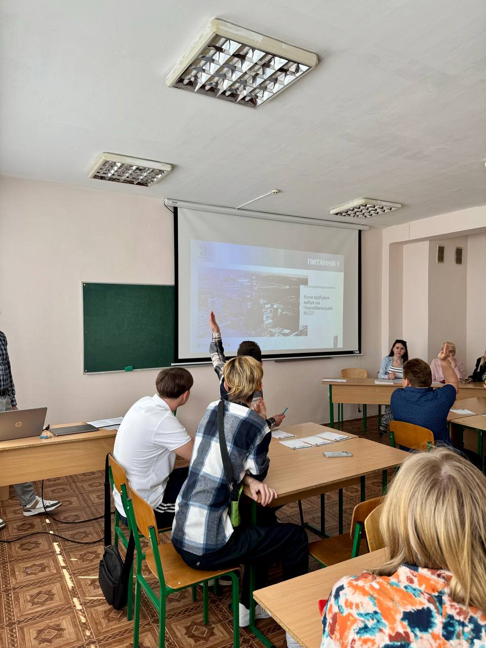 IMAGE 2025-05-01 02:27:32