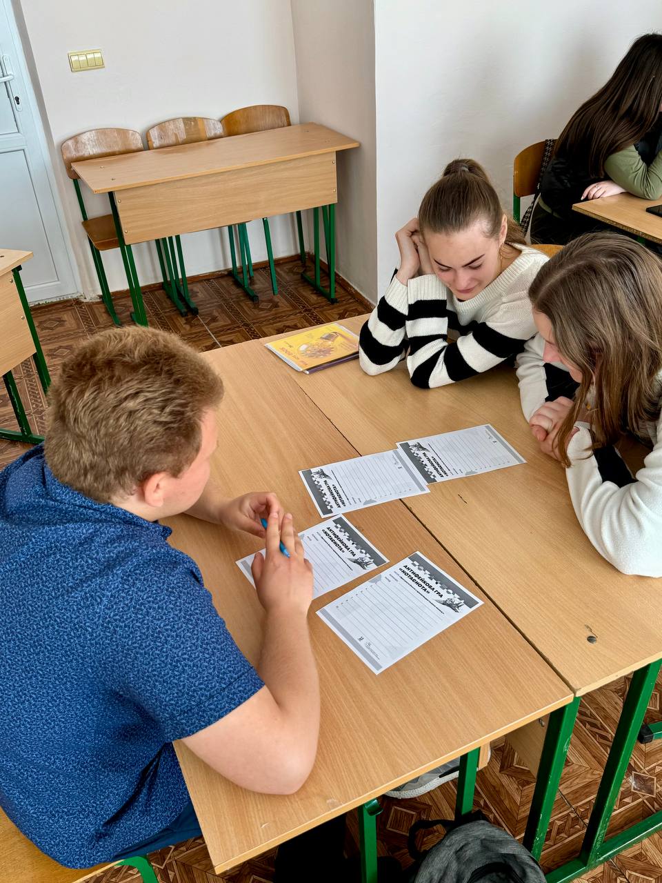 IMAGE 2025-05-01 02:27:41