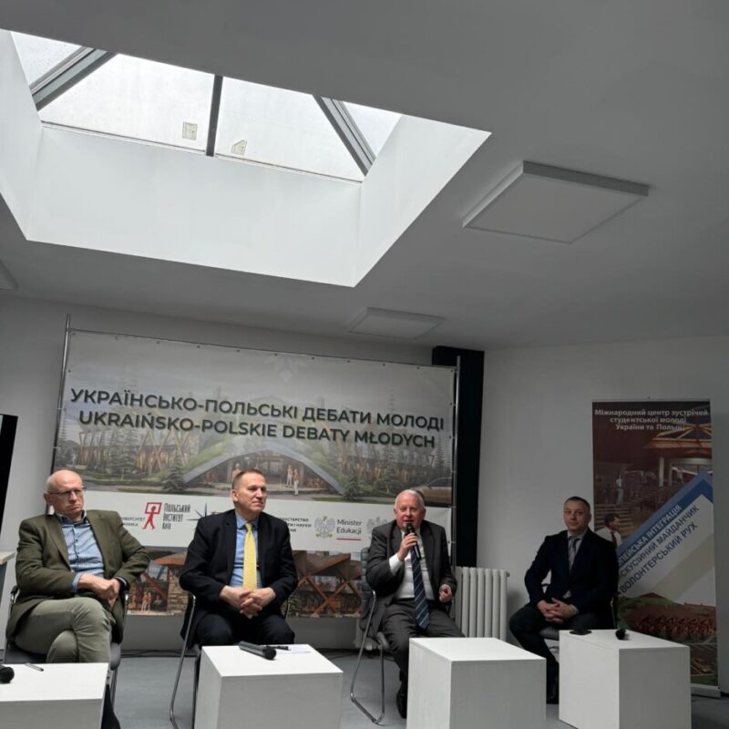 653707751_2740535639640624_2583427348383844014_n