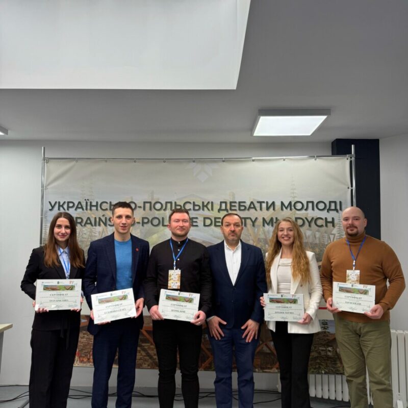 656773145_2740536379640550_4063739743956914673_n