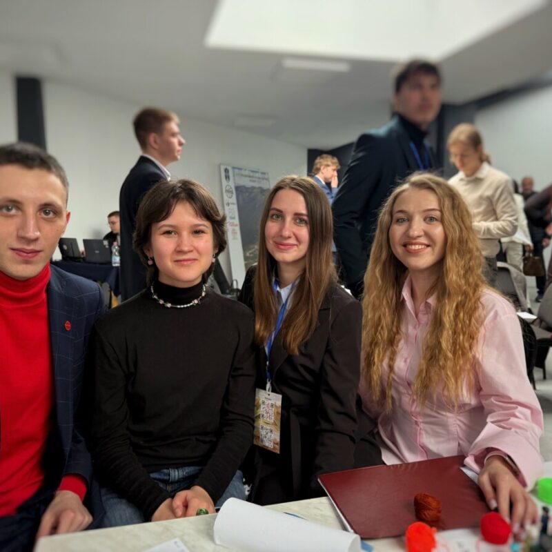 657044583_2740536526307202_185927553366664195_n